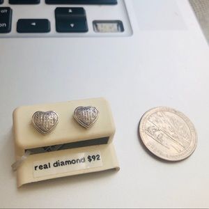 .925 sterling silver heart Diamonds 💎 studs
